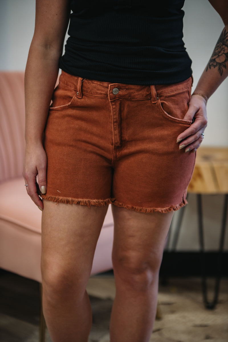 Taylor Frayed Shorts - Rust