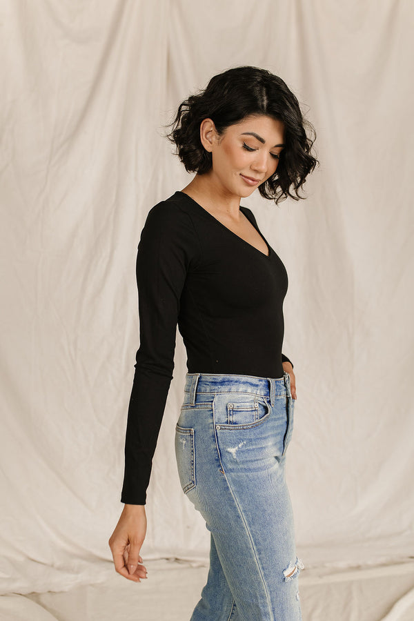 Ampersand V-Neck Bodysuit - Black