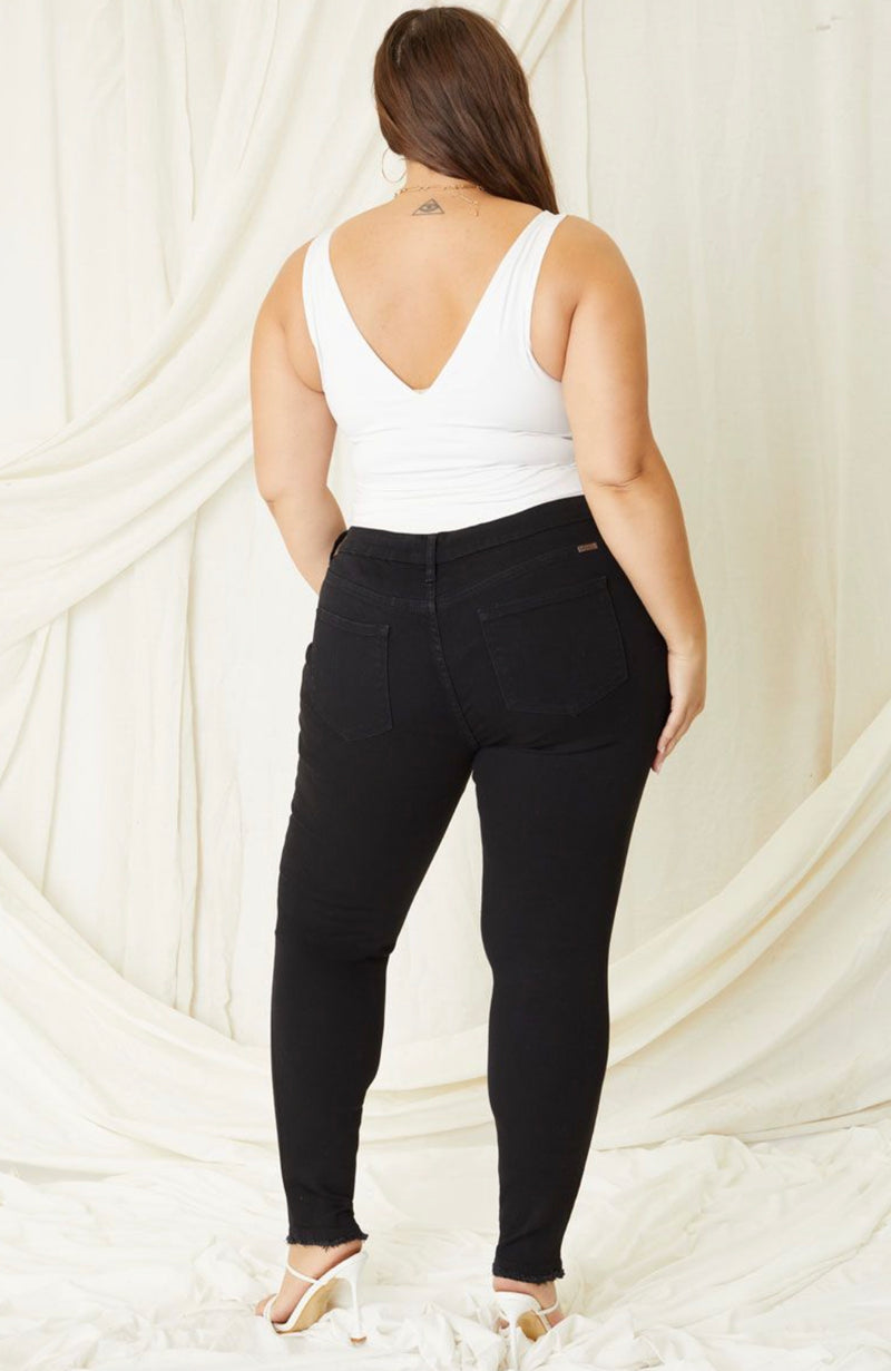 KanCan High Rise Super Skinny Denim ~ Black *curvy*